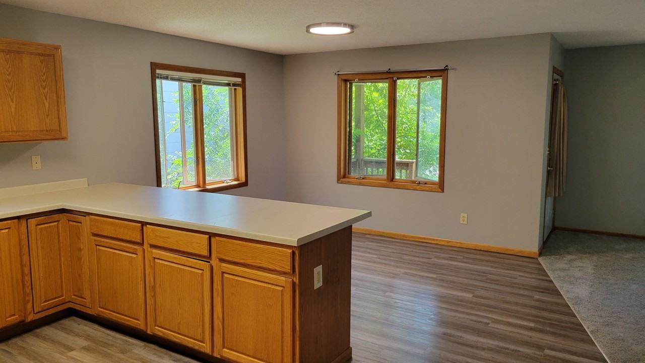 1420 Minnesota Ave NW - Photo 2 of 16