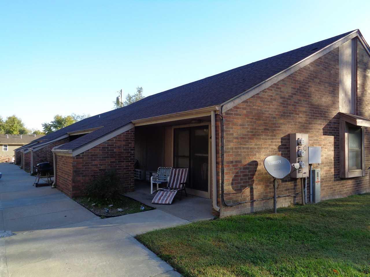 Colonial Park - Photo 3 of 6