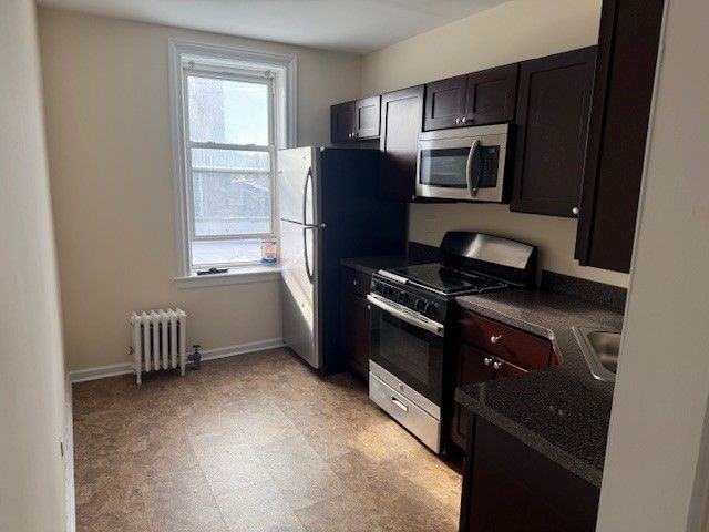 3518 Avenue S - Photo 2 of 7