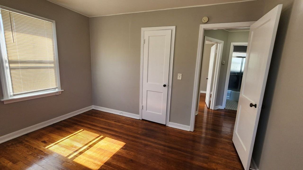 409 N Key Blvd - Photo 7 of 35