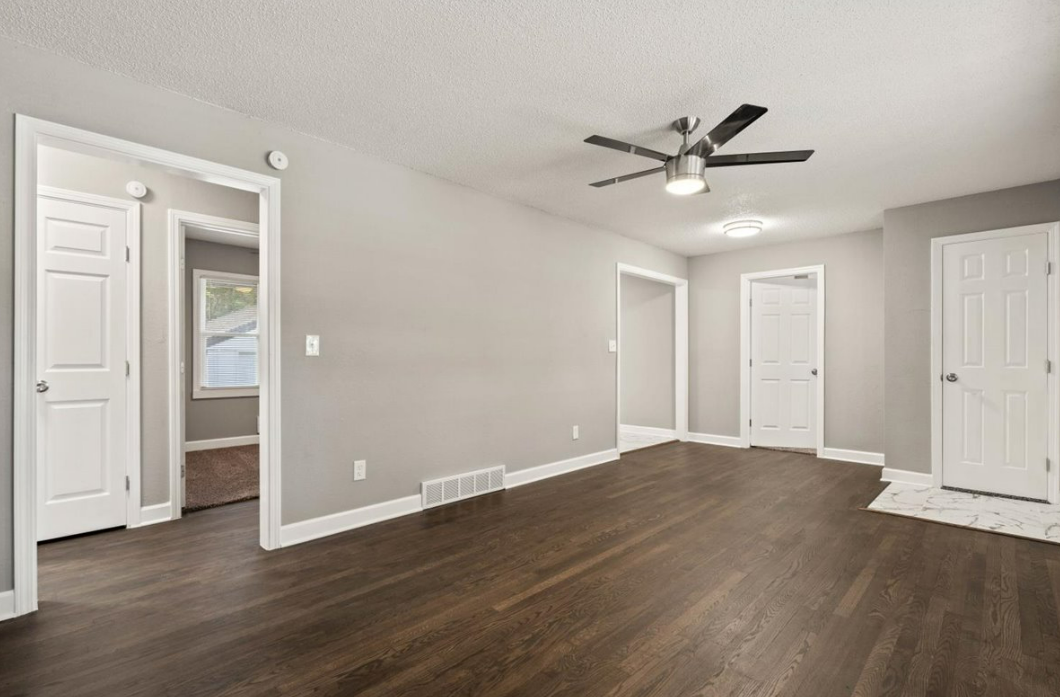 7000 Bales Ave - Photo 3 of 14