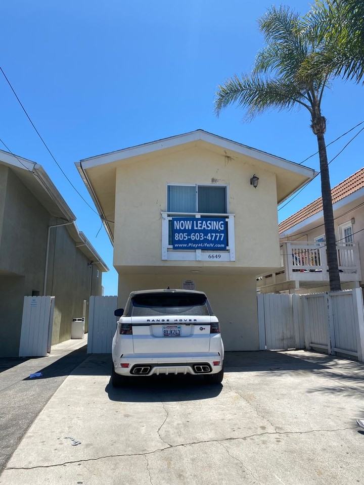 6649 Del Playa Dr - Photo 5 of 25