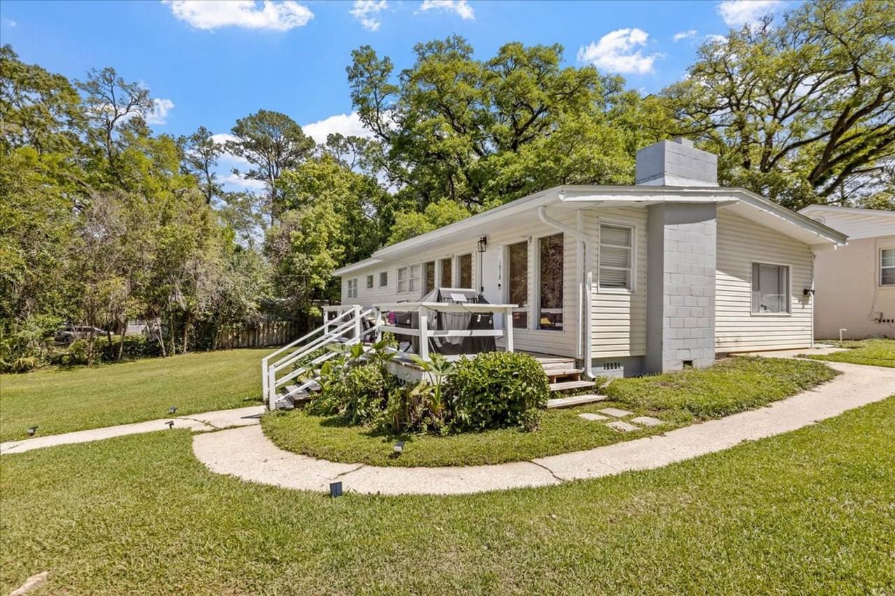 1918 Blackburn Ave - Photo 4 of 43