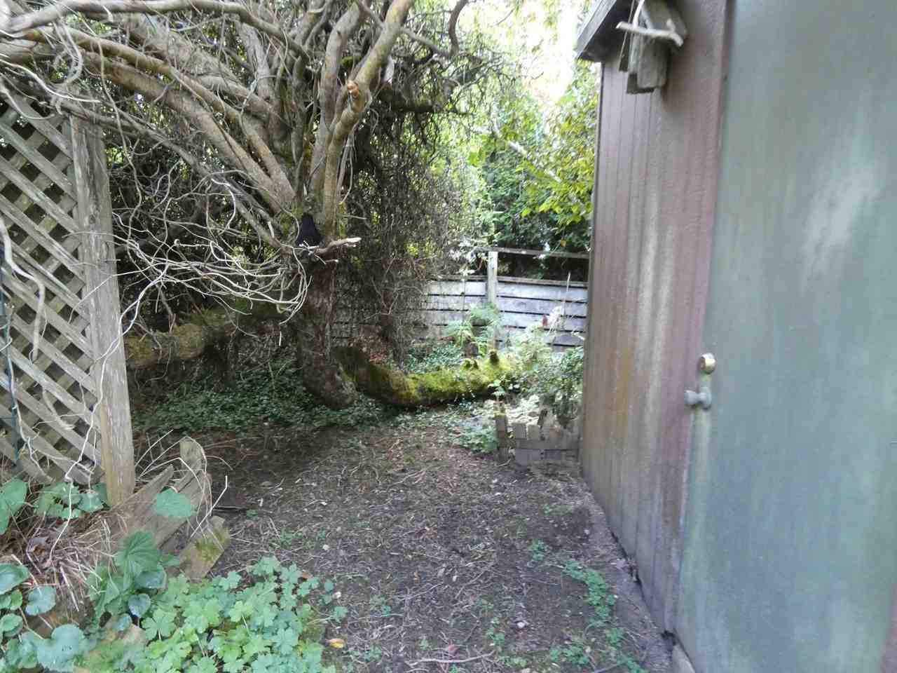 3322 Upland Ln - Photo 5 of 14