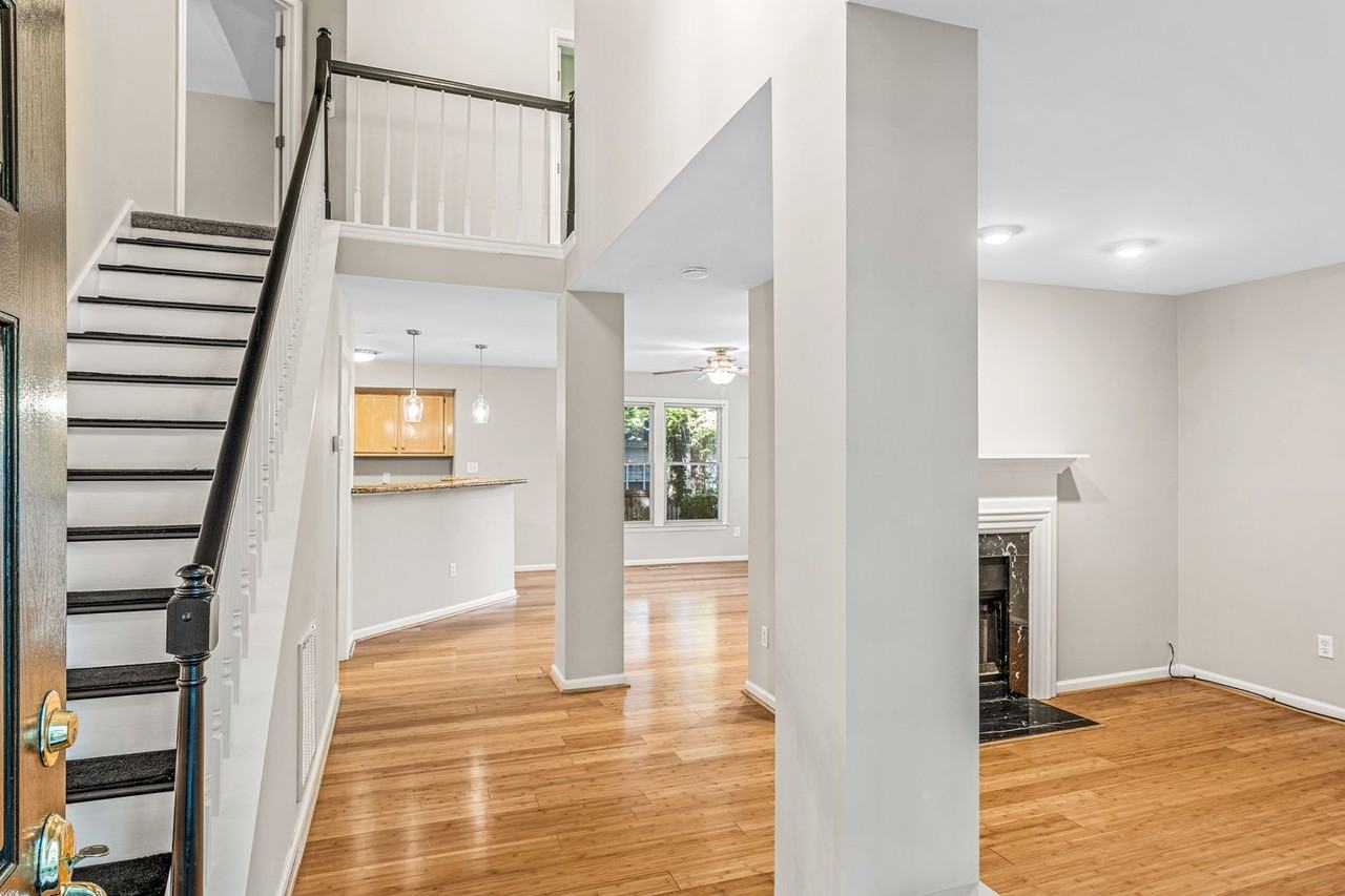 4207 King Edward Ct - Photo 2 of 50