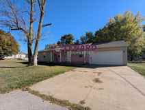 406 E Division St - Photo 1 of 1