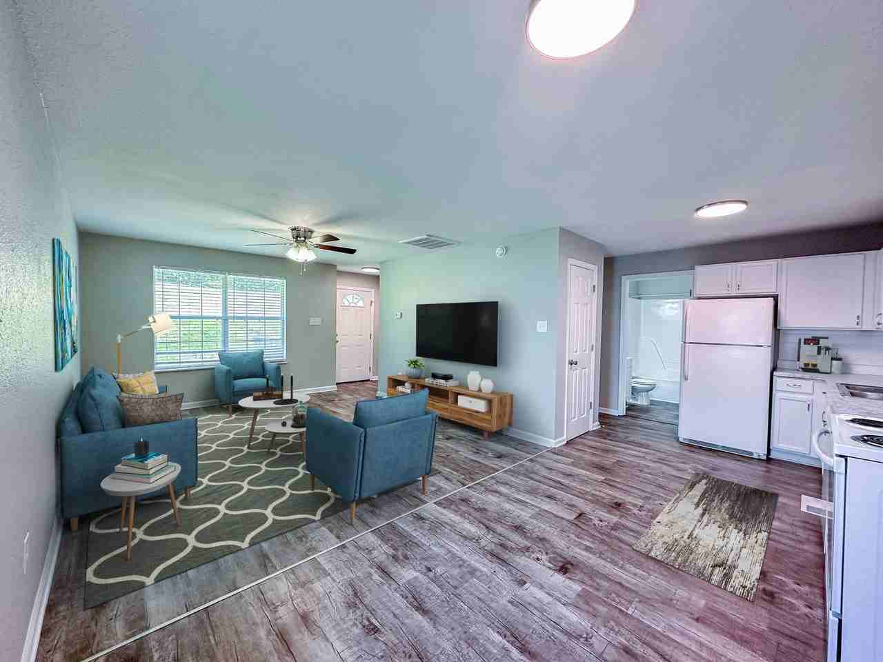 Rand Off Broadway Townhomes - Photo 4 of 20