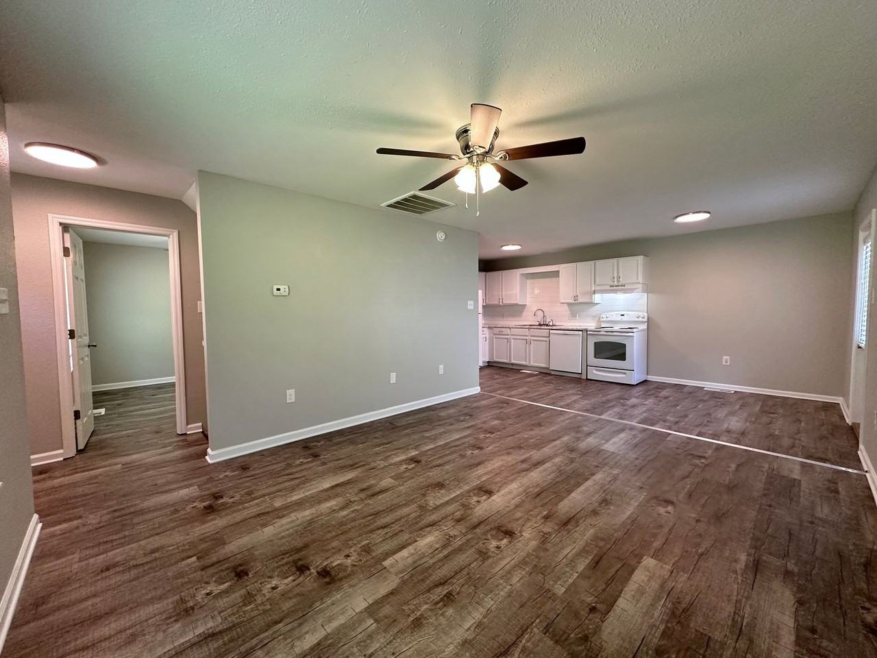 Rand Off Broadway Townhomes - Photo 7 of 20