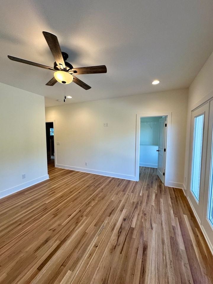 6785 Sunnywood Dr - Photo 7 of 13