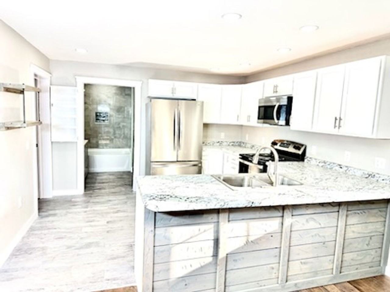 410 China Rd - Photo 2 of 11