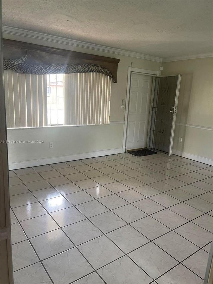 3241 Nw 154th Ter - Photo 3 of 21