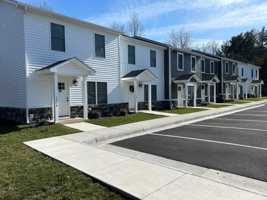 featured image of 203 12th St #D