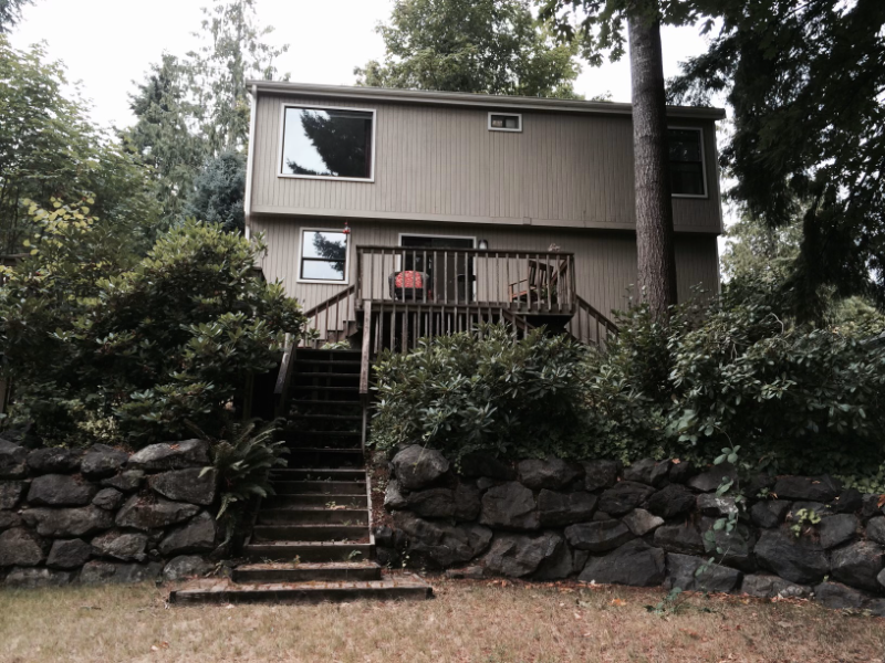 1222 Bay Loop Sw - Photo 2 of 8