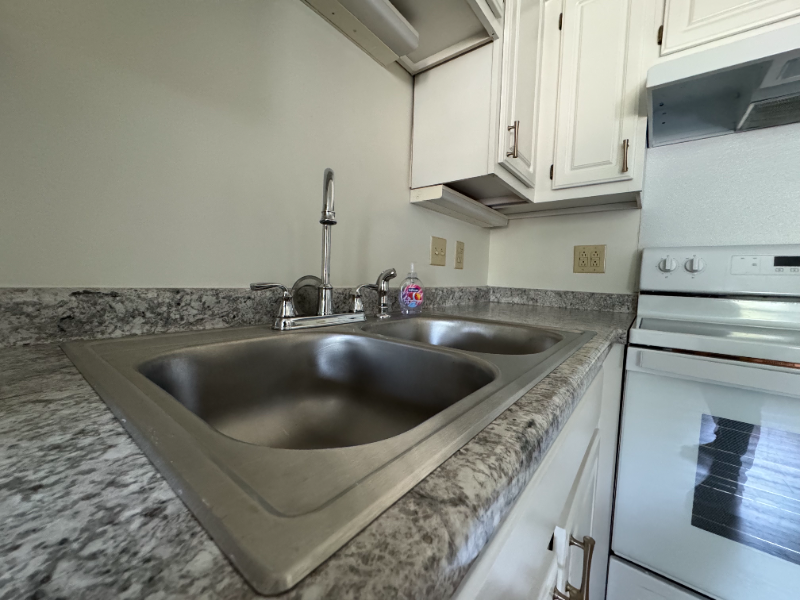 11 Enterprise Drive - Photo 6 of 19