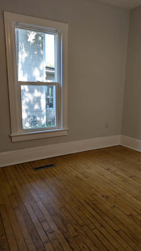 3531 Colfax Ave N - Photo 2 of 20