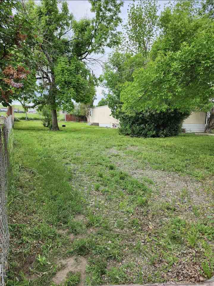 1923 Chicago Ave #NA - Photo 3 of 12