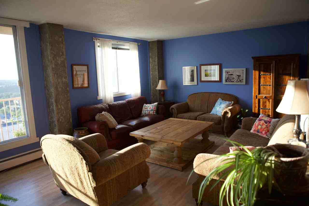 9747 106 Street #702 - Photo 3 of 16