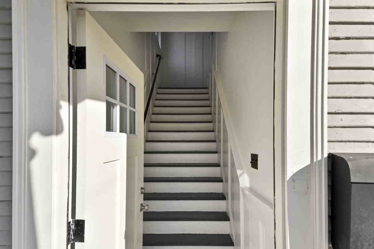 844 54th Street - Photo 2 of 18