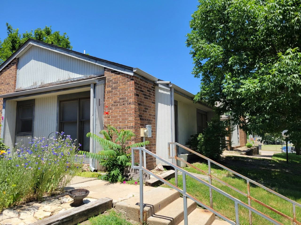 Enterprise Estates - Photo 3 of 4