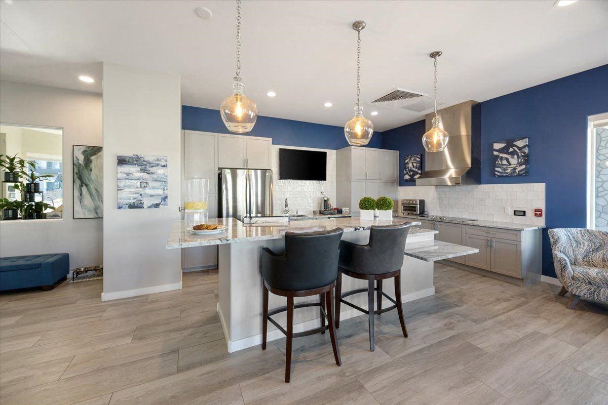 Granite Mountain - Photo 5 of 50