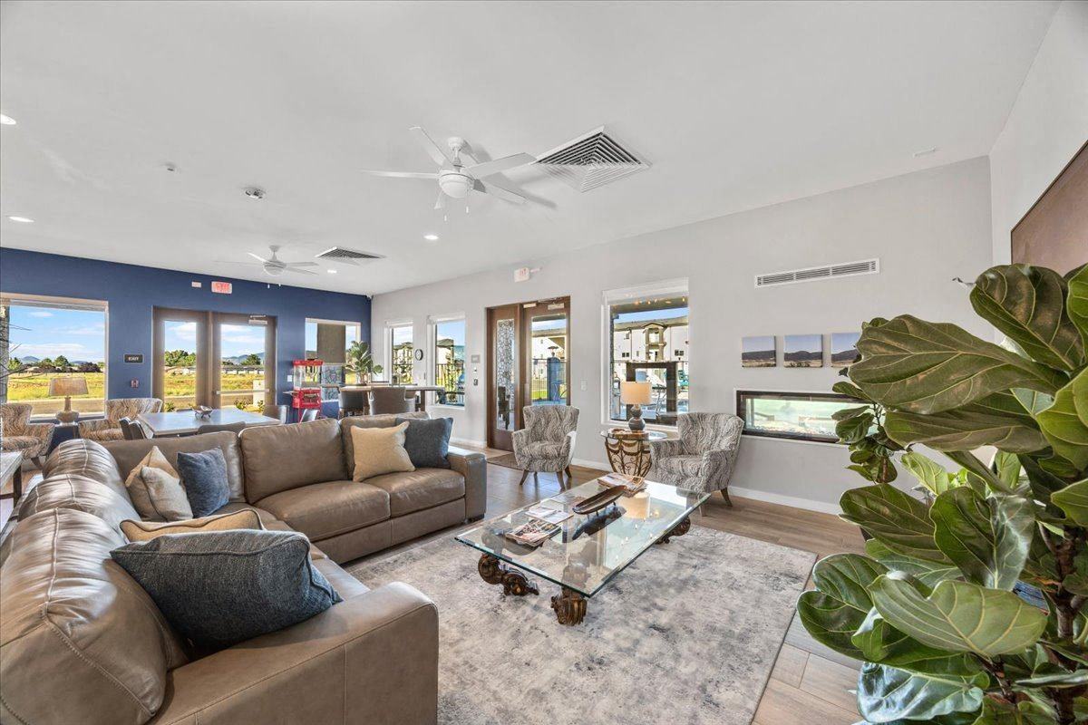 Granite Mountain - Photo 7 of 50