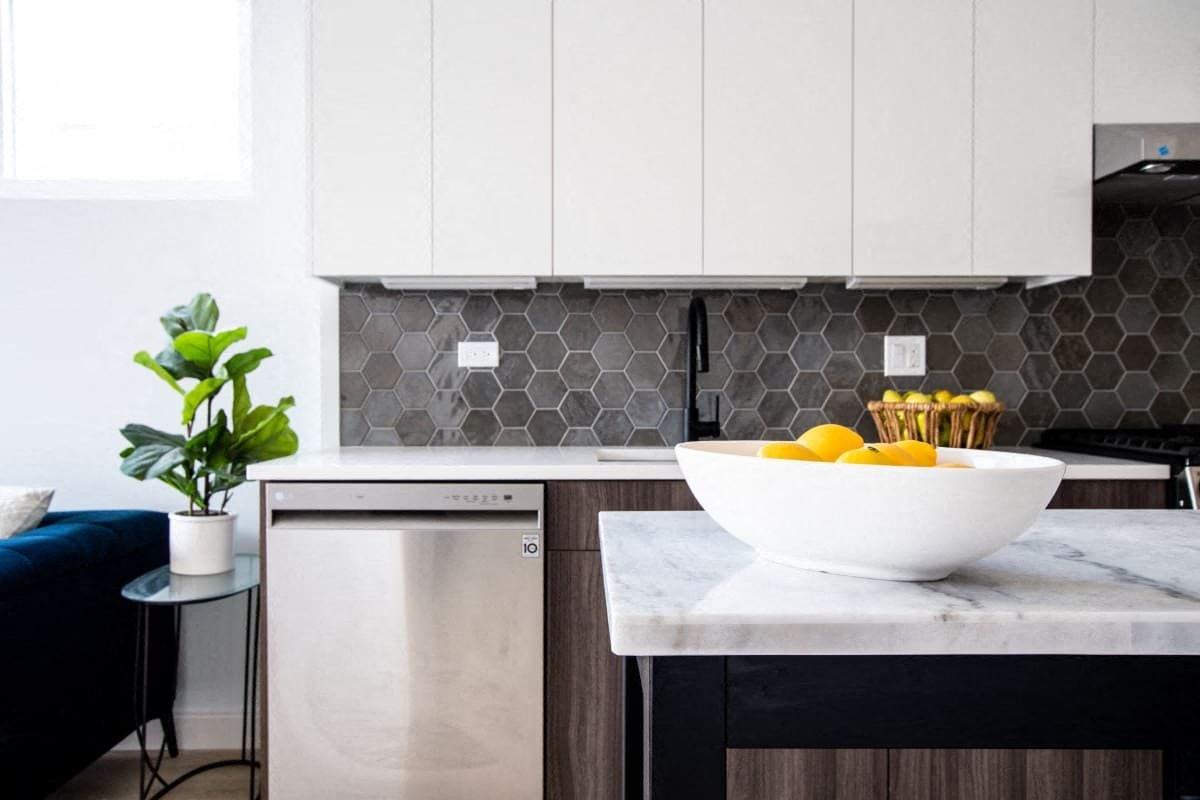 Portrait - Photo 4 of 27