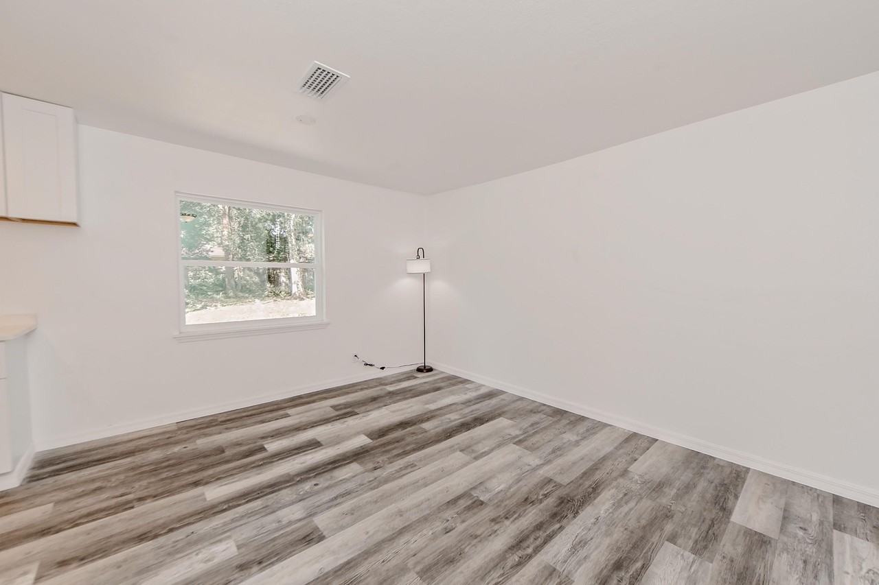 Sw 74th Ln - Photo 4 of 8