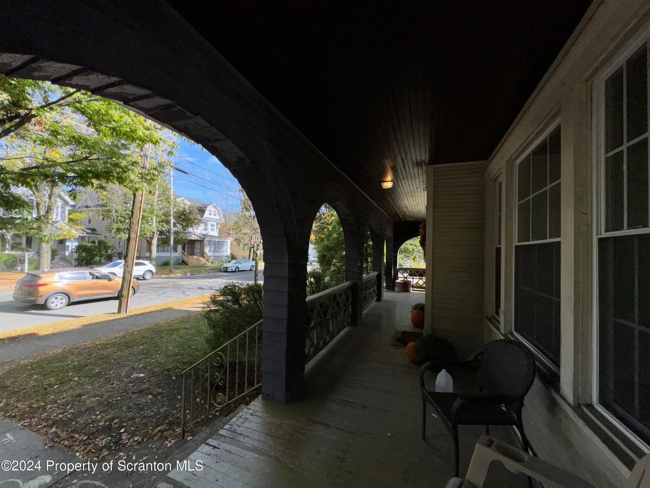 43 Pierce St #1 - Photo 2 of 12