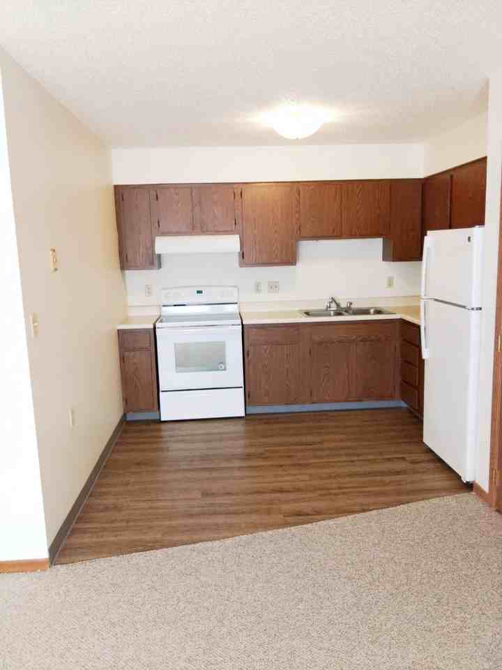 Fieldcrest - Photo 3 of 6