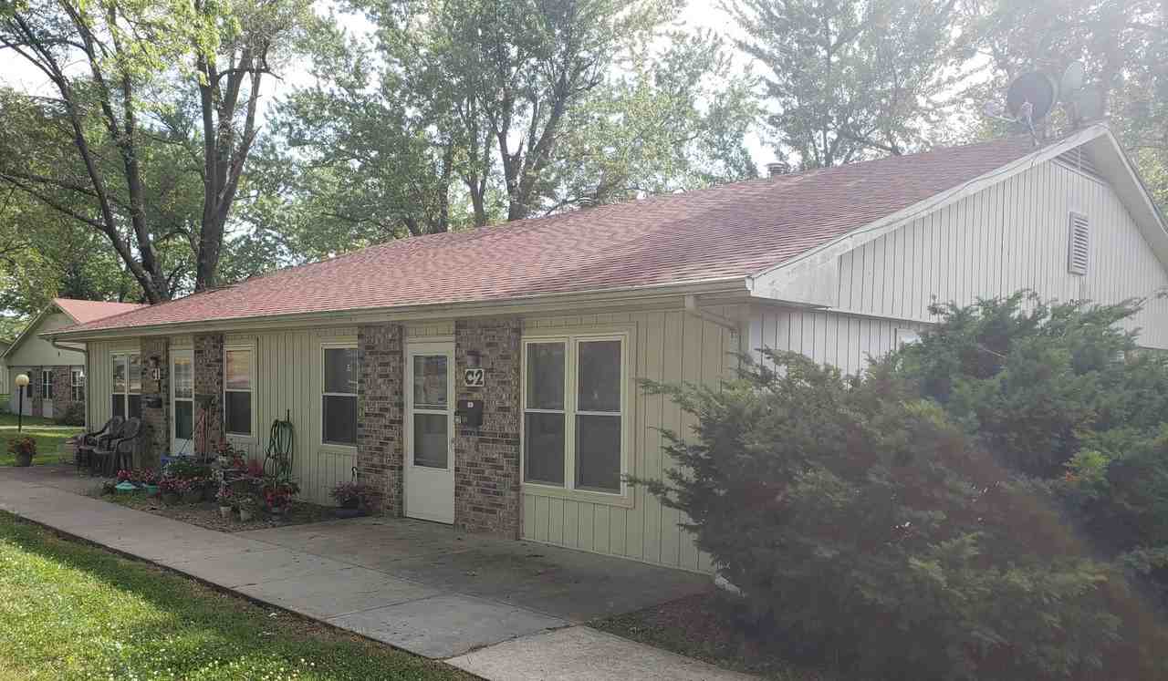 Friendly Heights - Photo 7 of 12