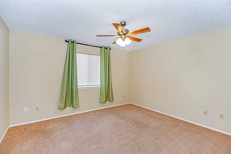 8503 Columbia Falls Dr - Photo 2 of 8