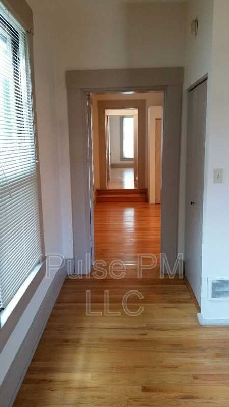 114 E 5th St - Photo 7 of 23