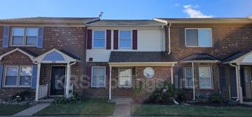 featured image of 65 Dawn Ln