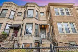 featured image of 6115 South Drexel Avenue