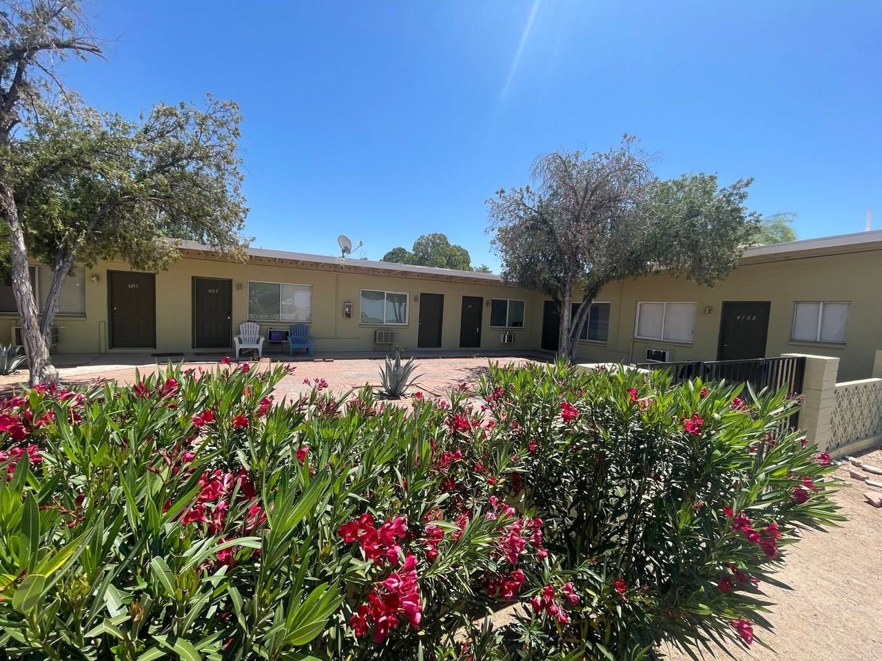 2750 N Balboa Ave #4105