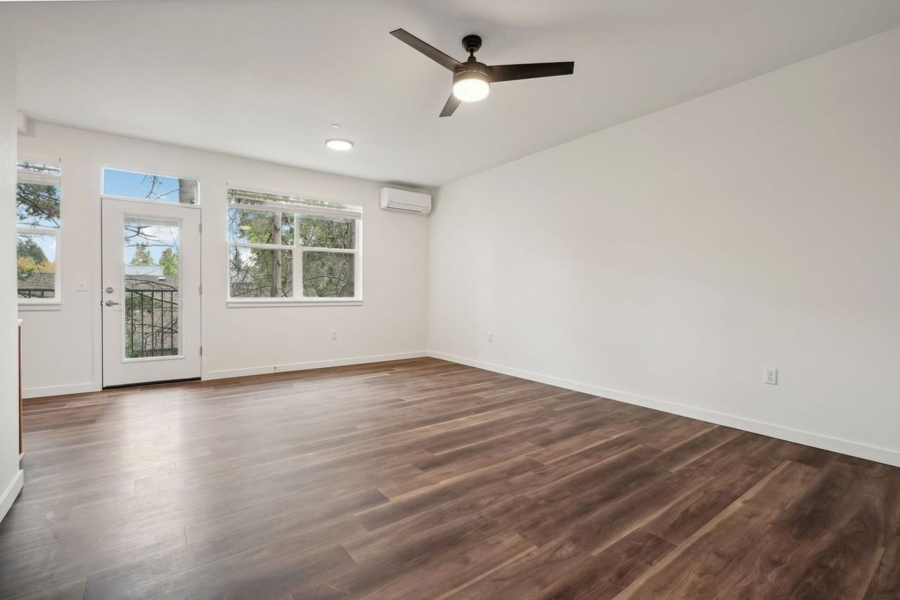 Mary's Court - Photo 3 of 11