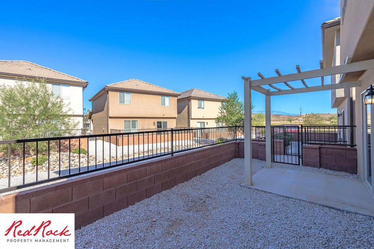 5934 Belair Street - Photo 4 of 43