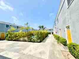 featured image of 735 Joann St
