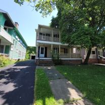 1619 Hillcrest Rd - Photo 1 of 1
