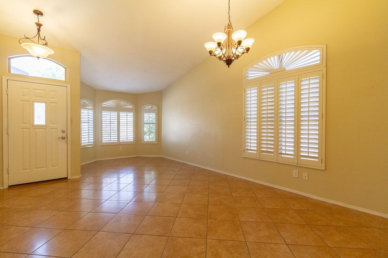 6423 W Escuda Rd - Photo 7 of 26