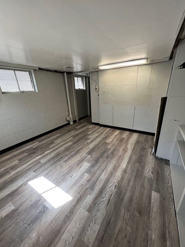 2351 Atmore St - Photo 2 of 14