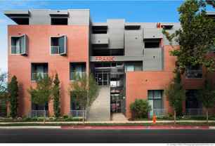 1201 N Francis Ave - Photo 1 of 1