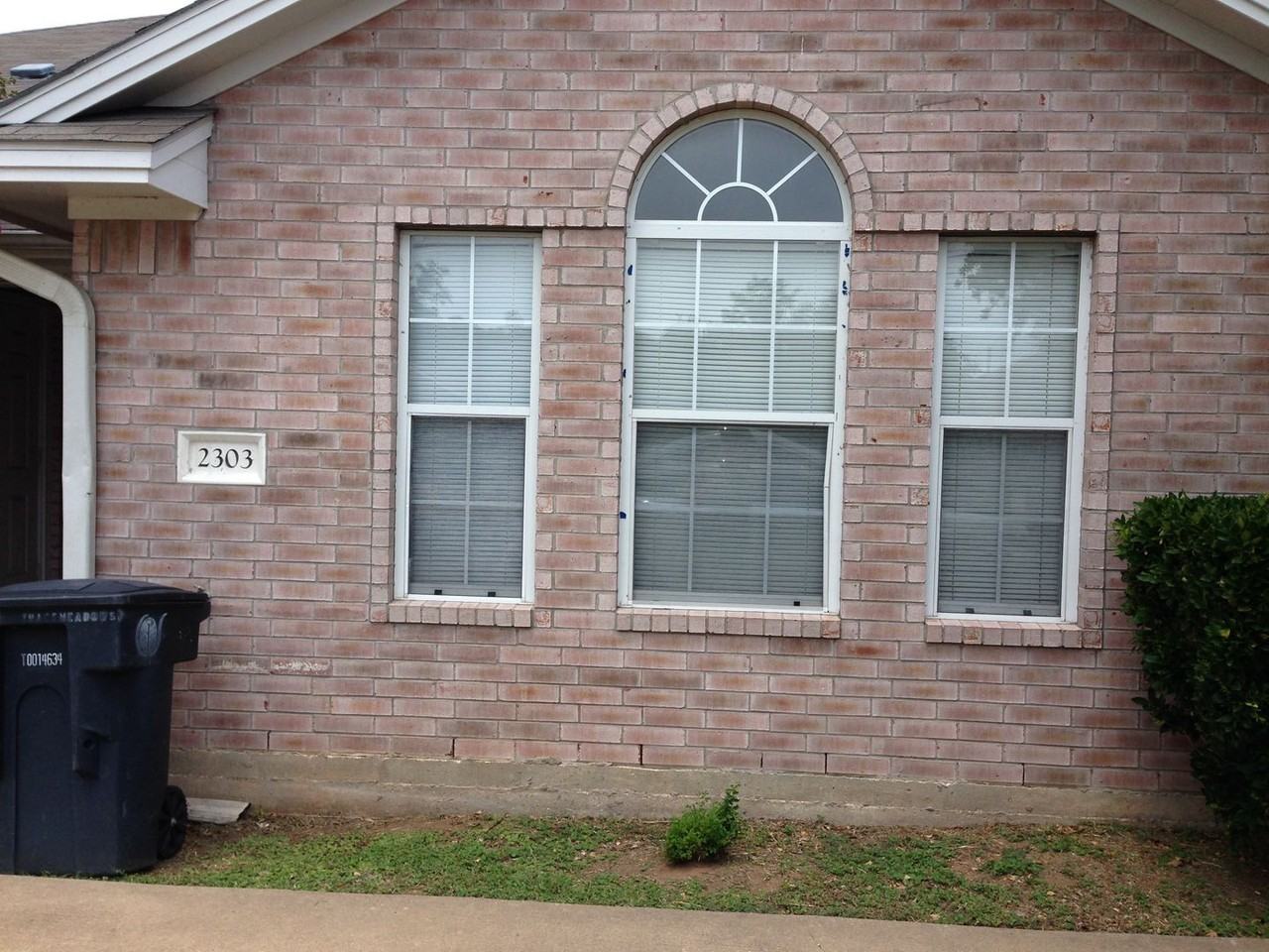 2301 Trace Mdws - Photo 3 of 6