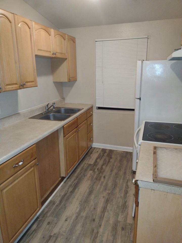 2140 Parker Road - Photo 2 of 24