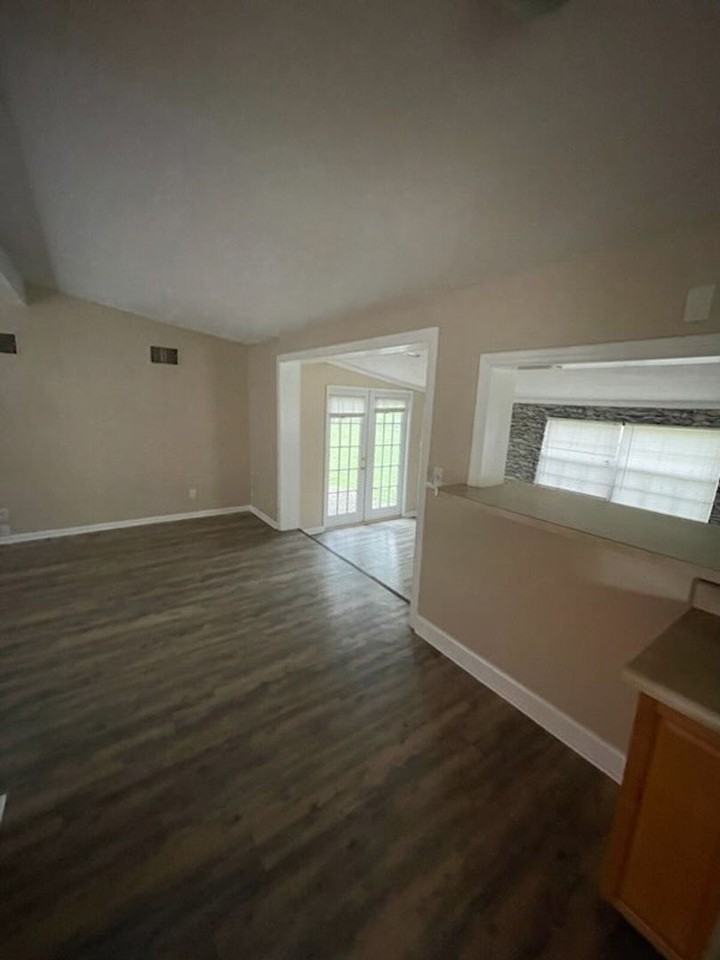 2140 Parker Road - Photo 5 of 24