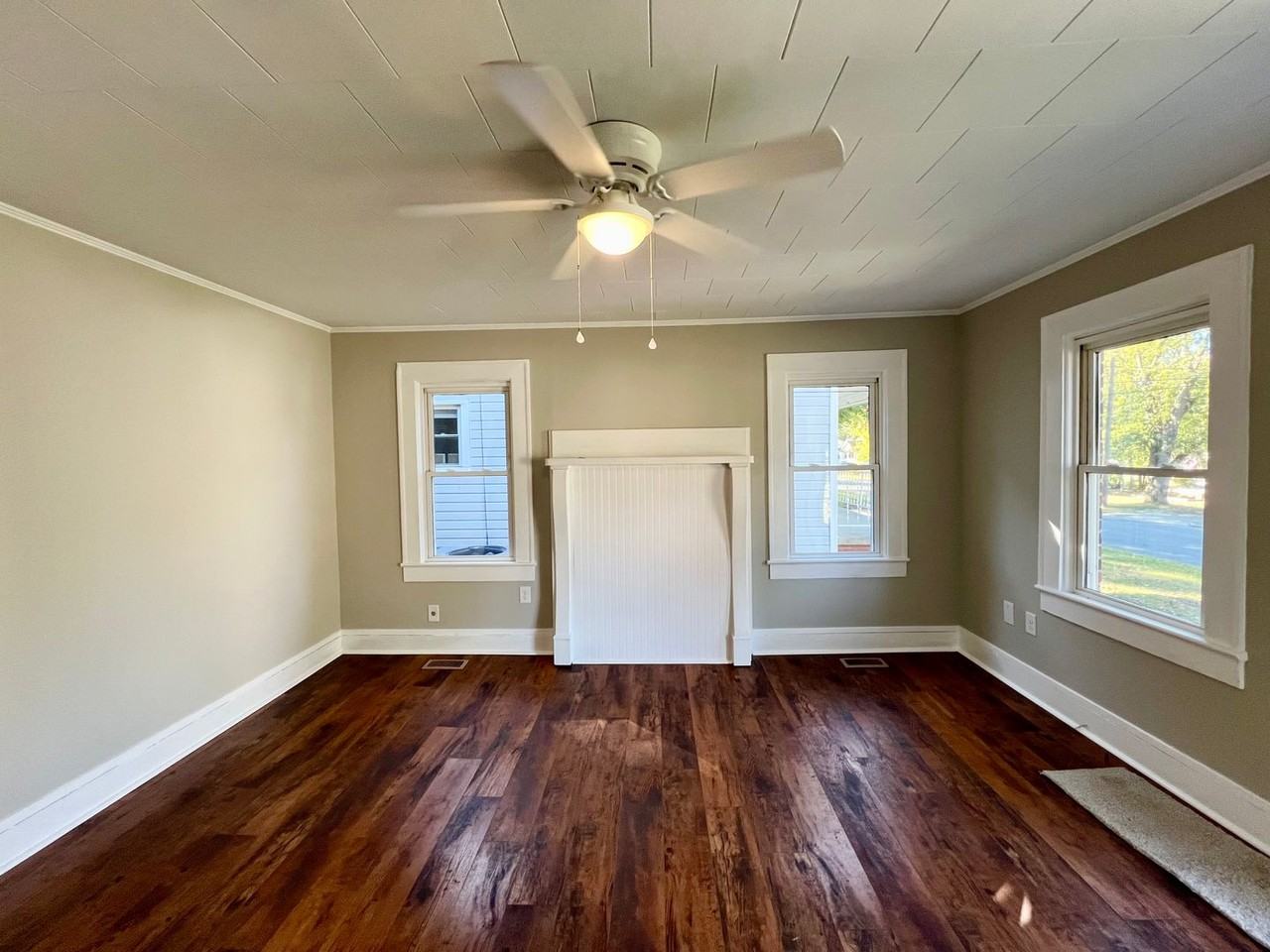 111 Highland Ave - Photo 2 of 15