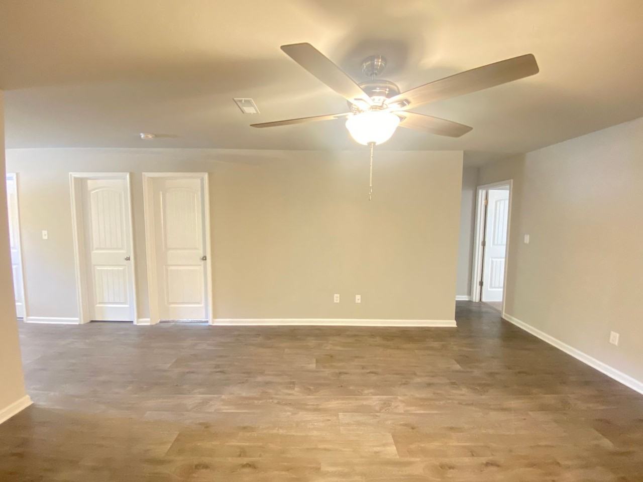 155 Kinneman Rd - Photo 5 of 33