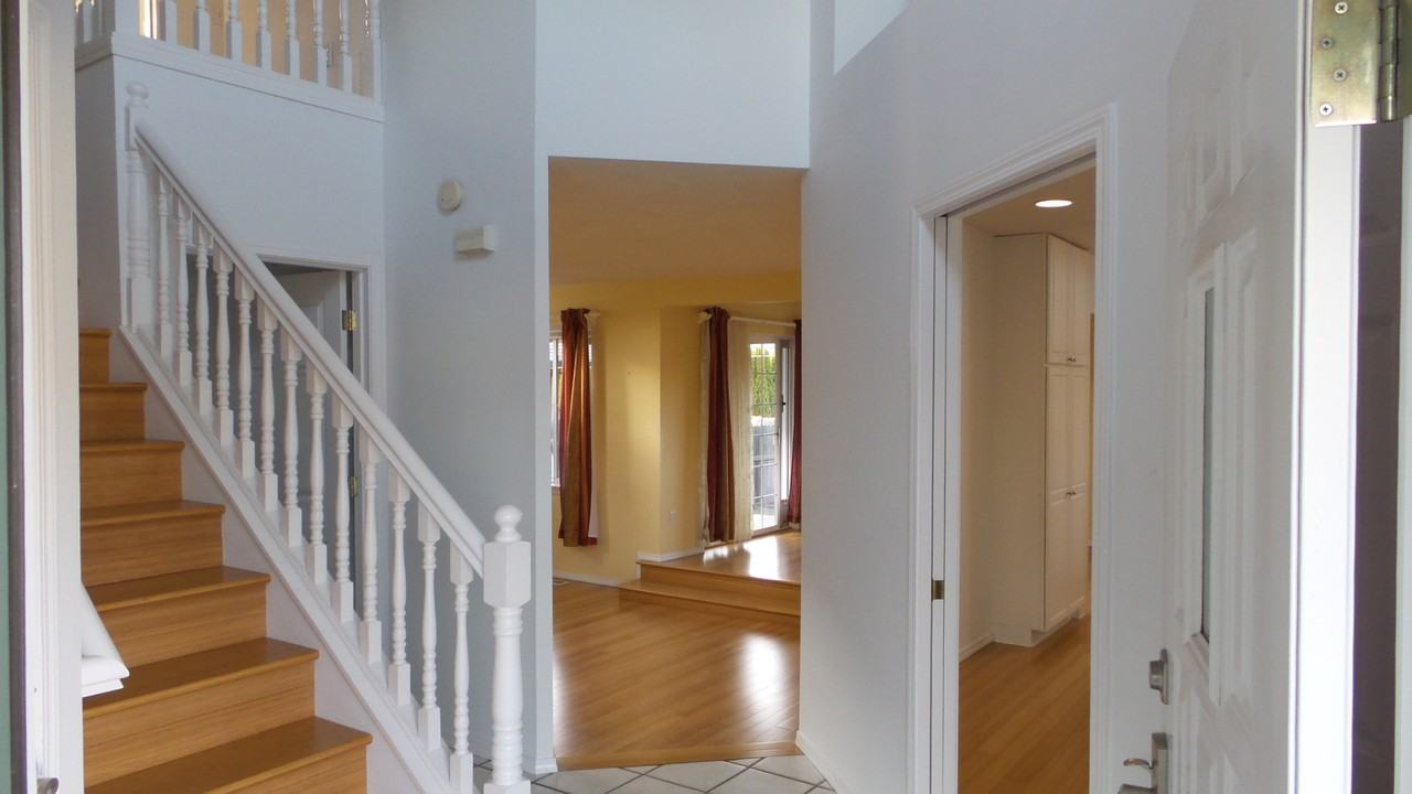 3654 Park Place Loop - Photo 3 of 18