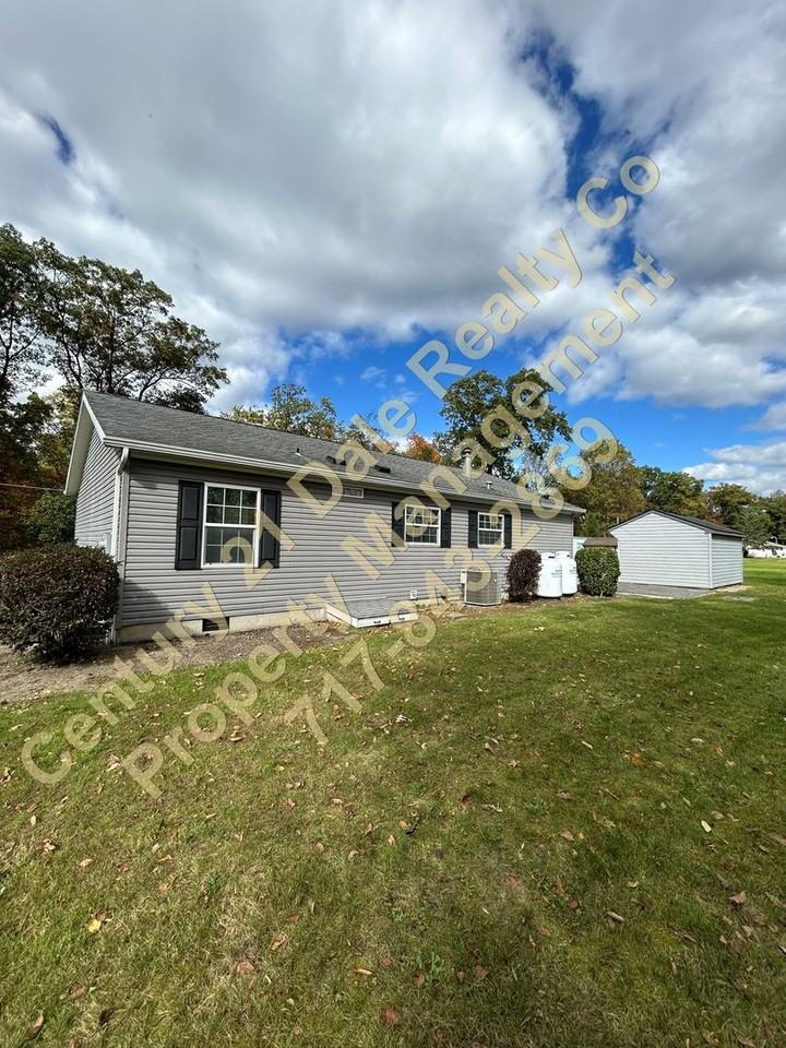 35 Pine Ridge Rd - Photo 3 of 25