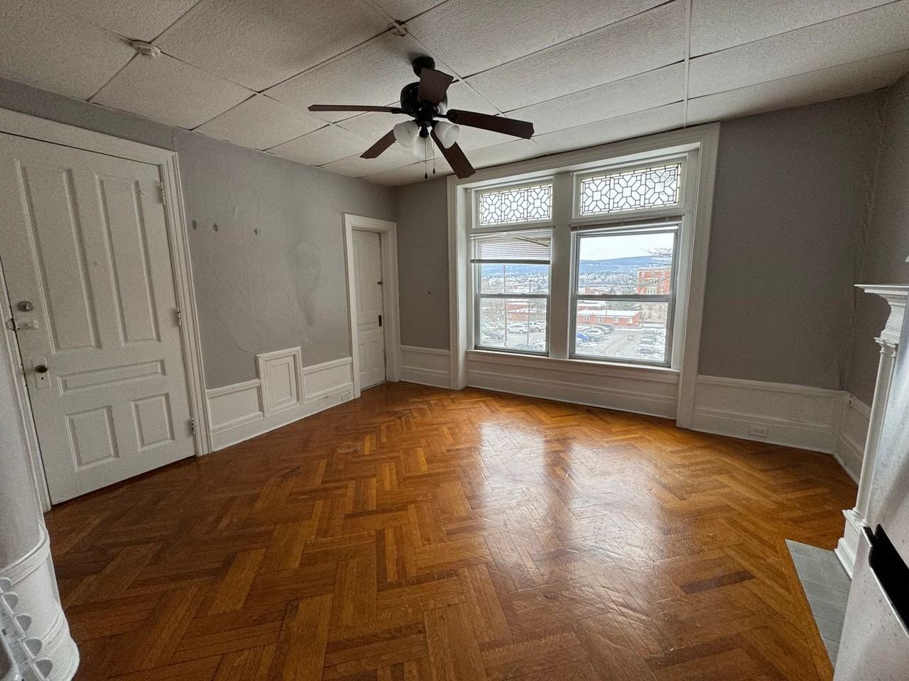 640 Jefferson Ave Apt 2a #2A - Photo 5 of 10